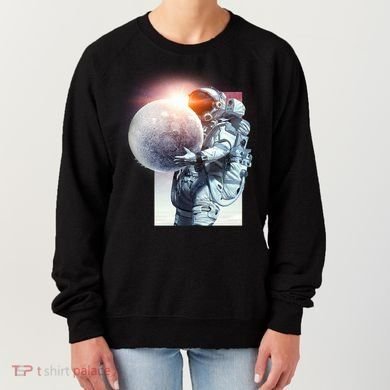 Moon Play Graphic Women's Sweatshirt