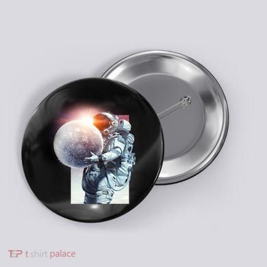 Moon Play Graphic Button