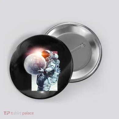 Moon Play Graphic Button