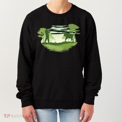 Moose Hunting Women's Sweatshirt