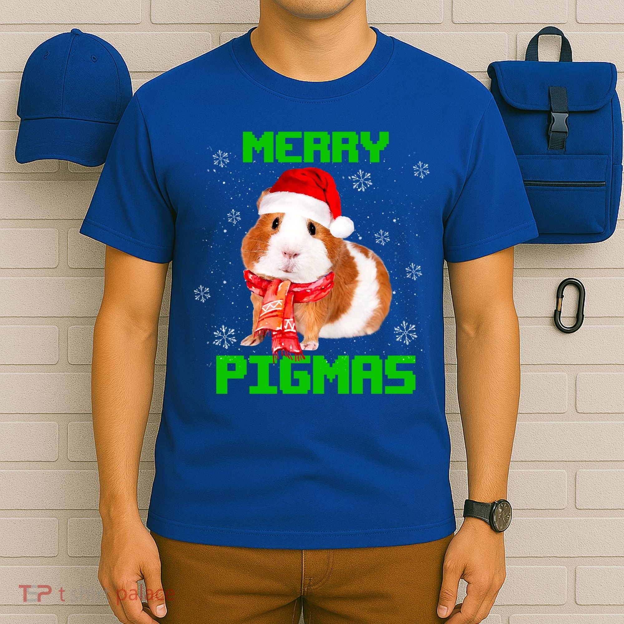 Merry Pigmas Christmas Guinea Pig Santa Hat Light In Snow Great Gift T-Shirt