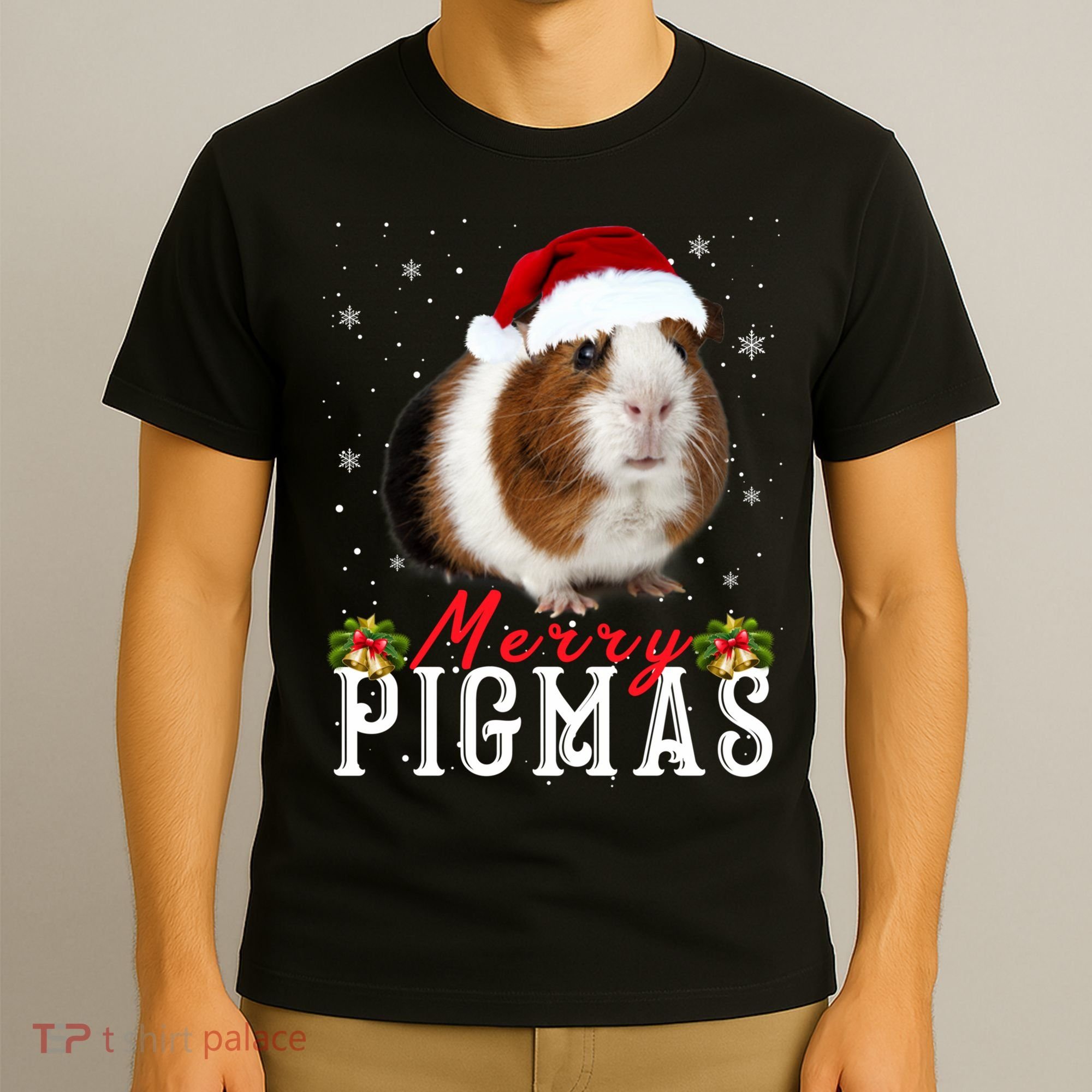 Merry Pigmas Face Mask Funny Guinea Pig Christmas Santa Xmas T-Shirt