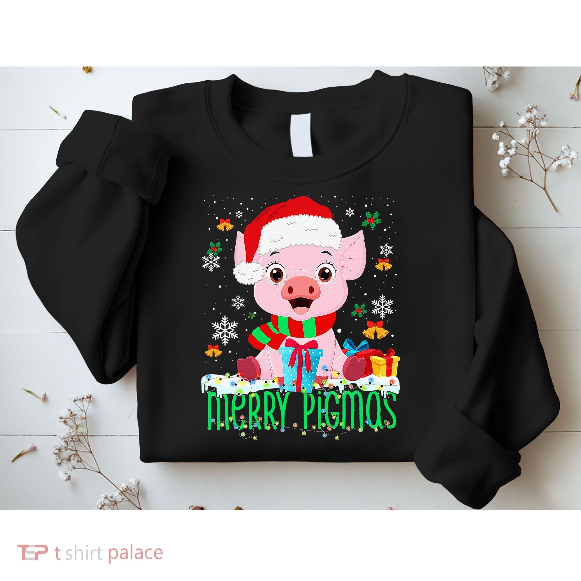 Merry Pigmas Pig Christmas Santa Hat Funny Xmas Light Farmer Sweatshirt