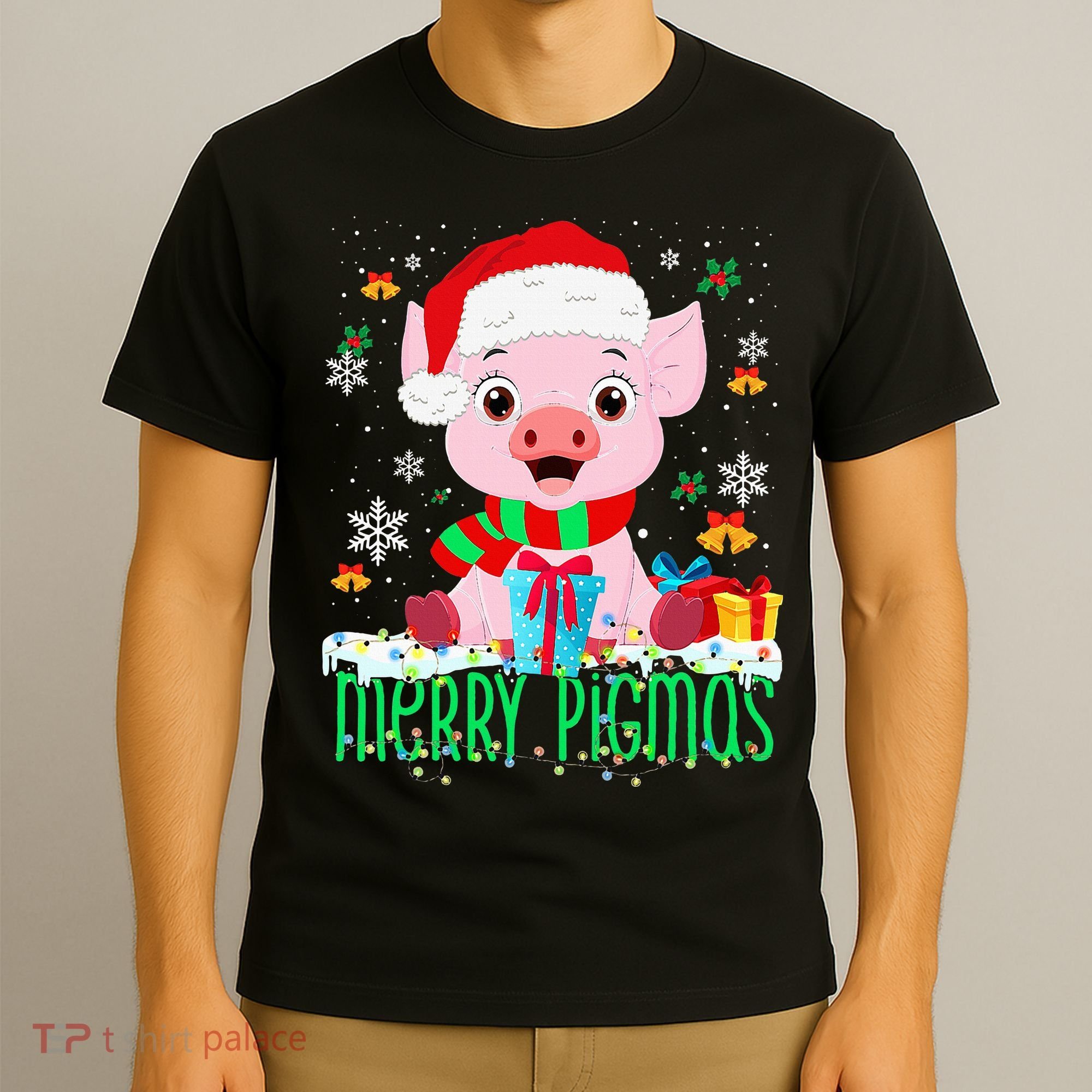 Merry Pigmas Pig Christmas Santa Hat Funny Xmas Light Farmer T-Shirt