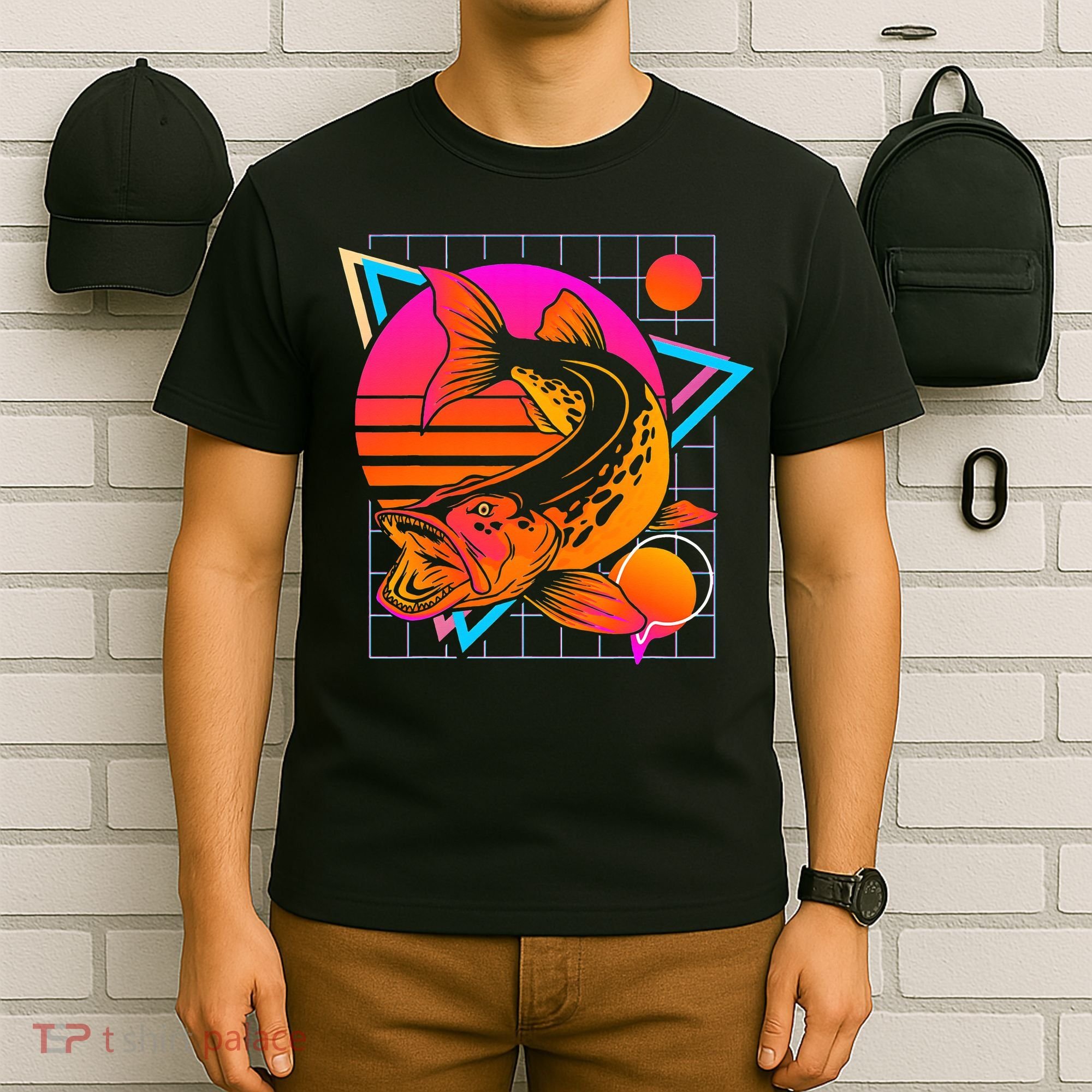 Musky Retro 80s Style Vintage Pike Fishing T-Shirt
