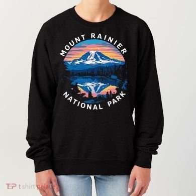 Mount Rainier Hiking Road Trip Seattle Women's Sweatshirt