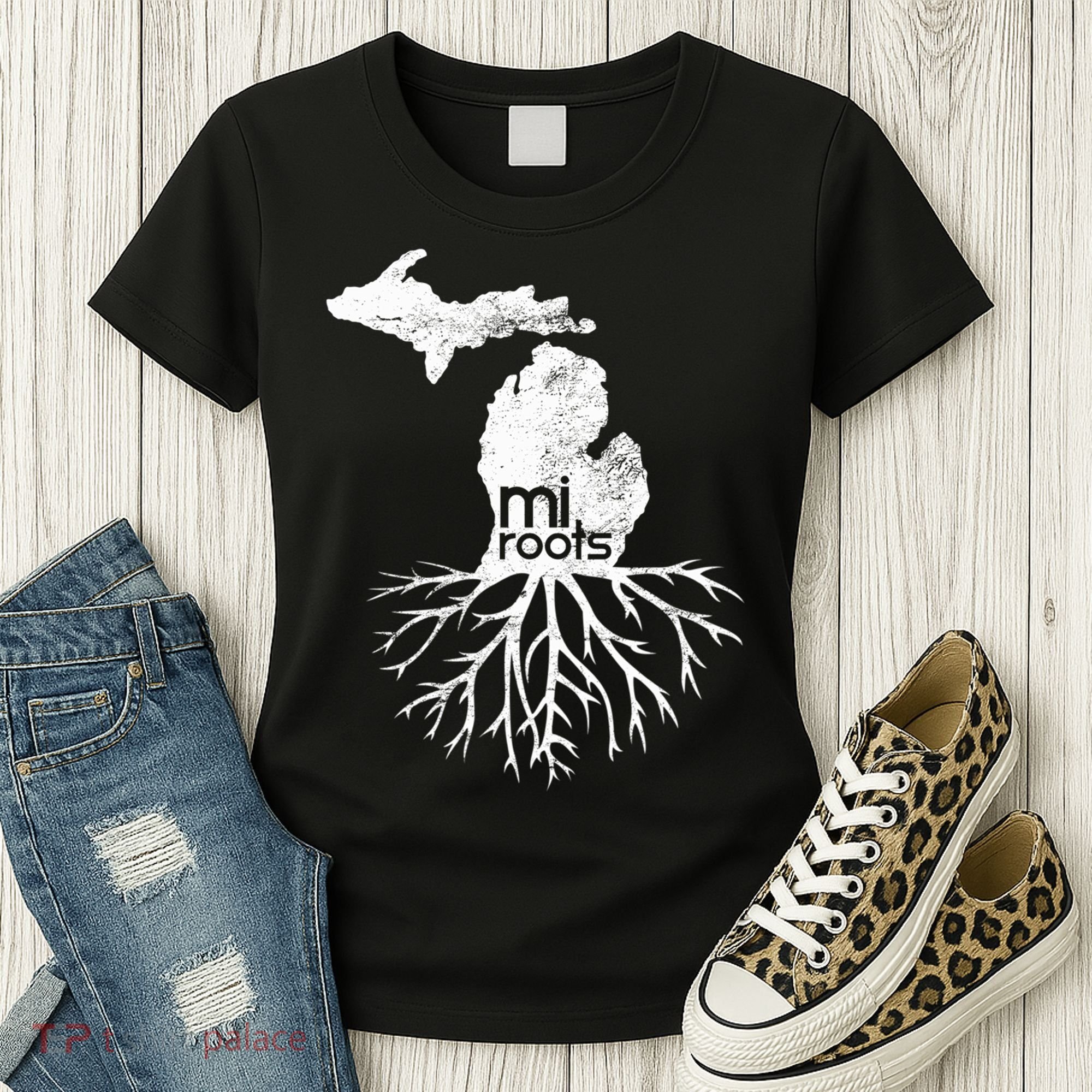 Mi Roots Michigan Map Native Michigander Gift Home State Gift Women's T-Shirt