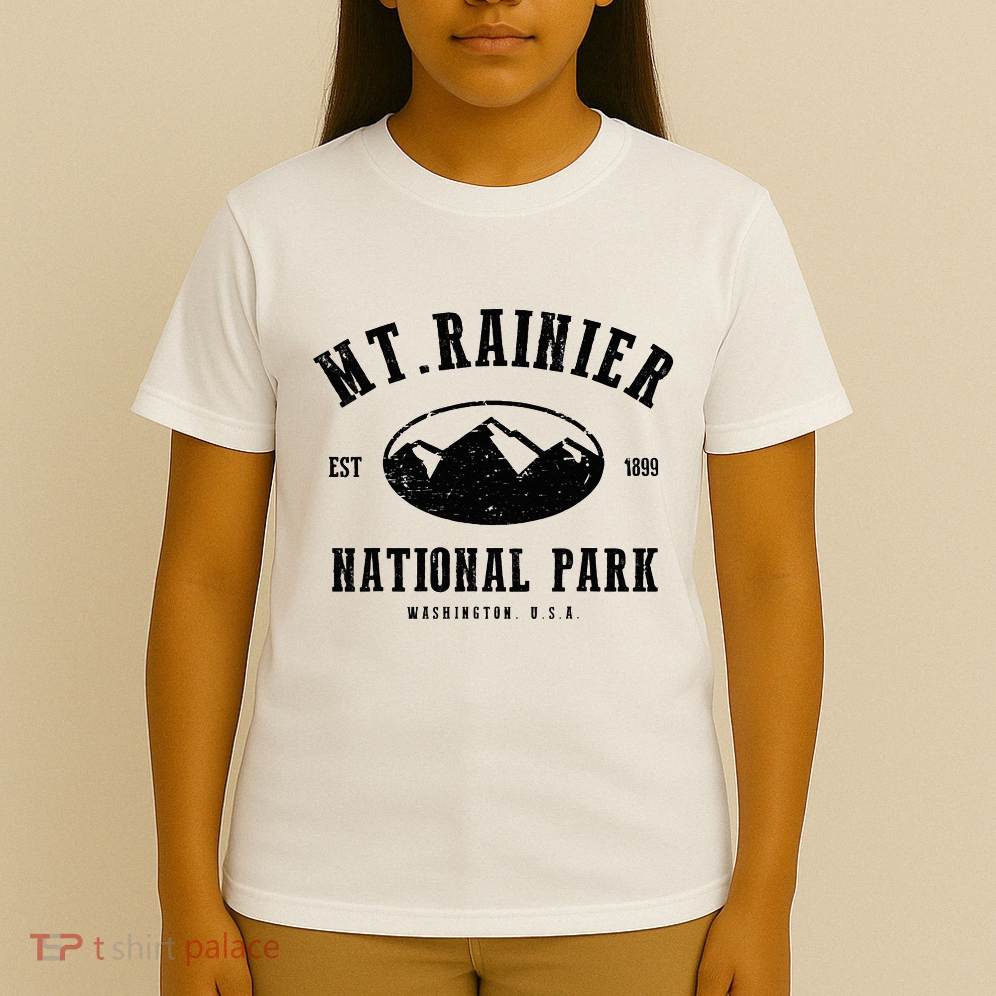 Mt. Rainier National Park Love Hiking Wanderlust T-Shirt