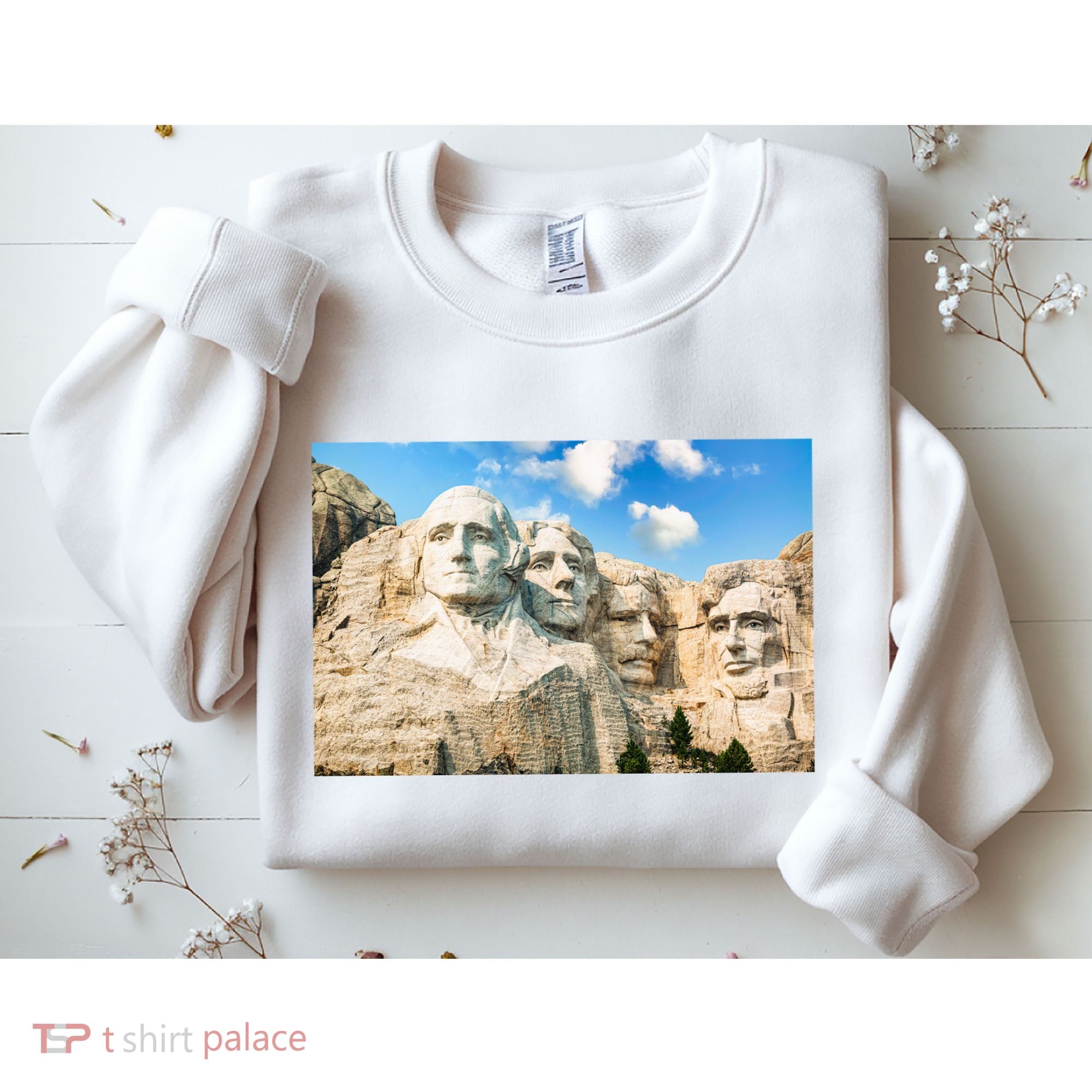 Mt. Rushmore National Memorial Park In South Dakota Sweatshirt