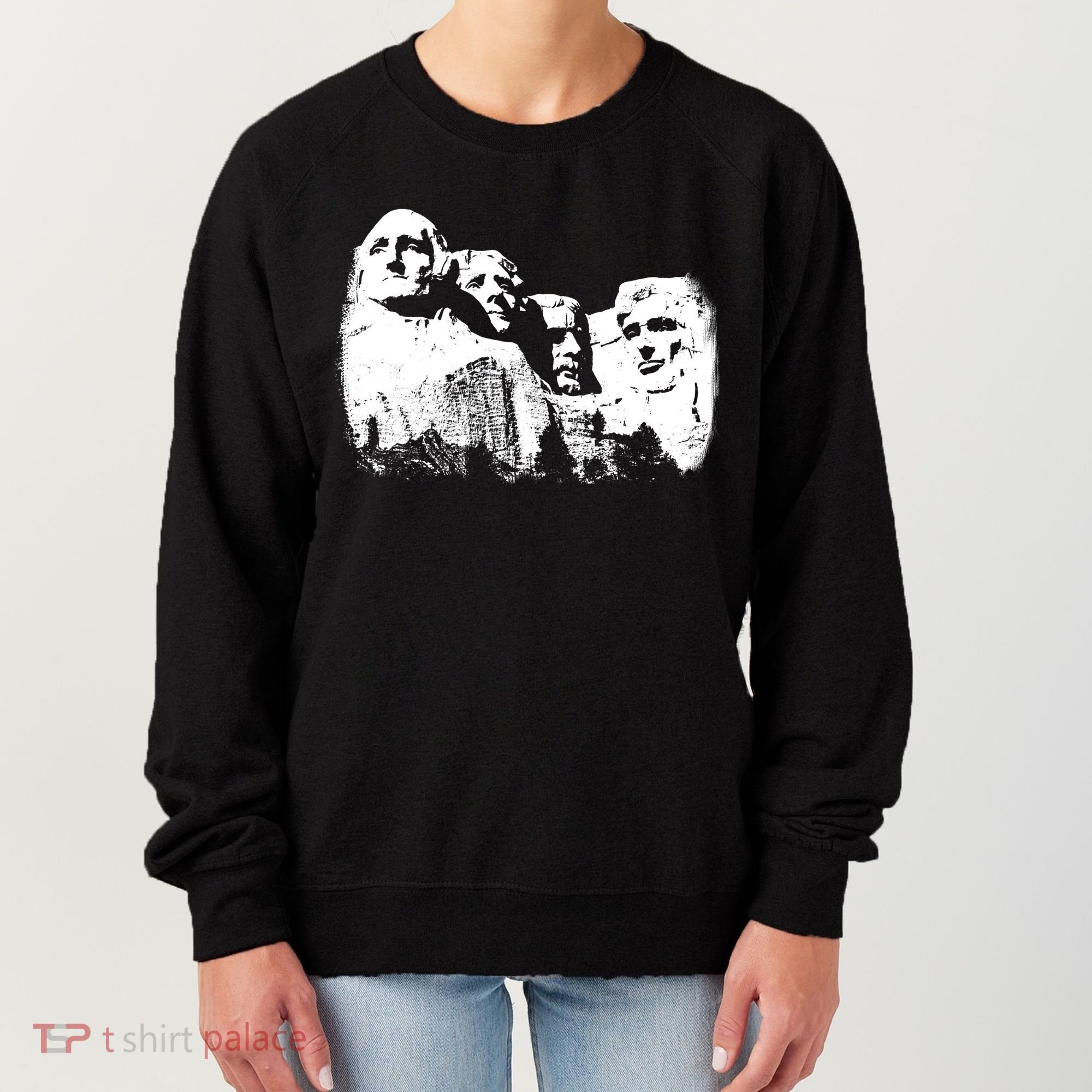 Mount Rushmore Presidents Sculpture Funny Gift Women's Sweatshirt