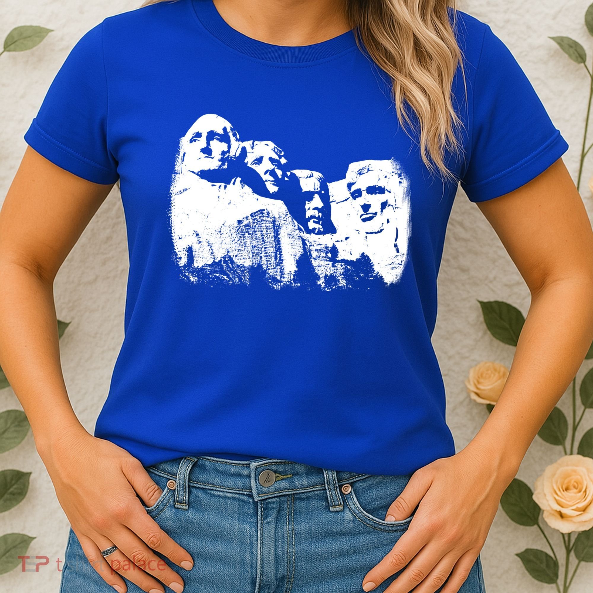 Mount Rushmore Presidents Sculpture Funny Gift Women's T-Shirt