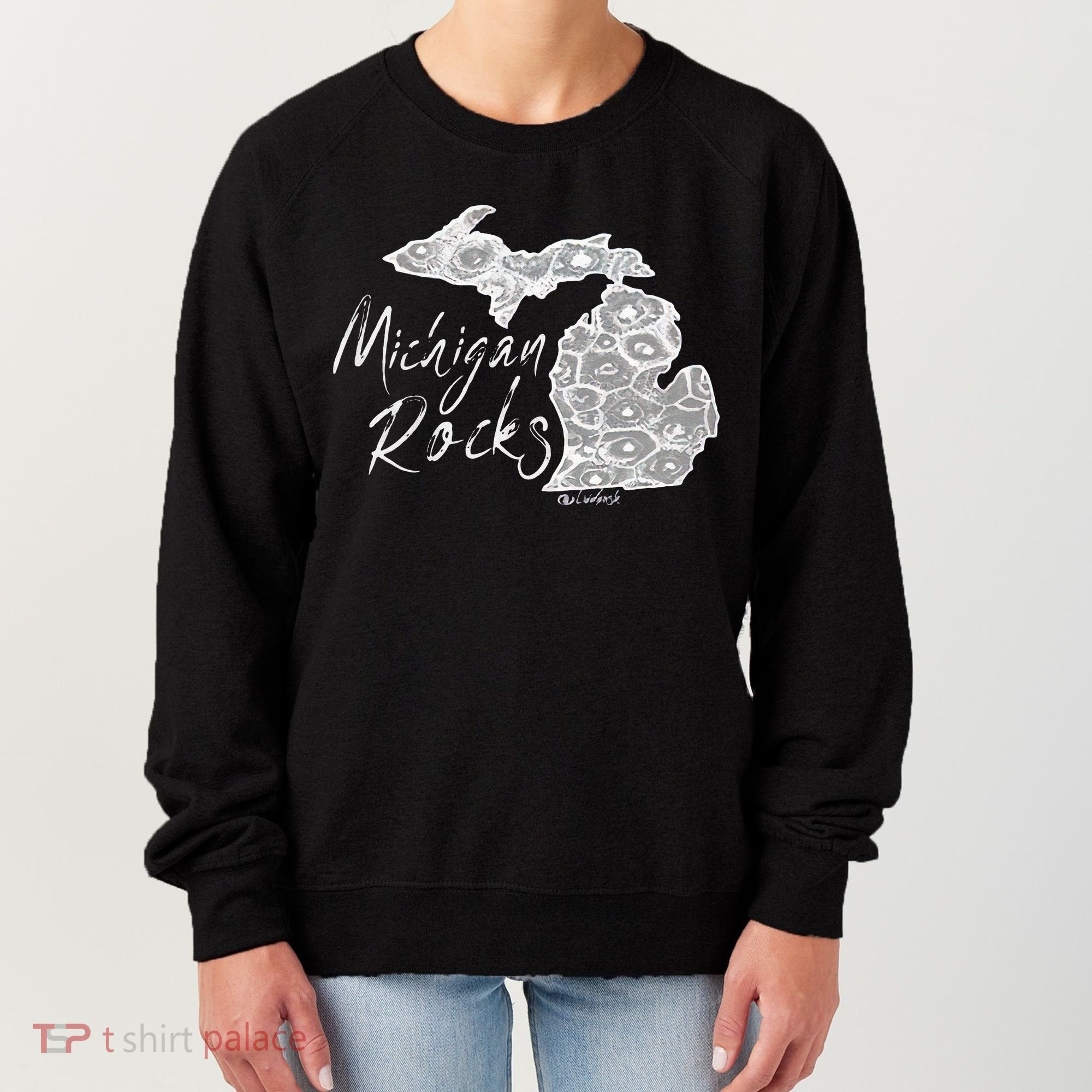 MICHIGAN ROCKS PETOSKEY STONE Women's Sweatshirt