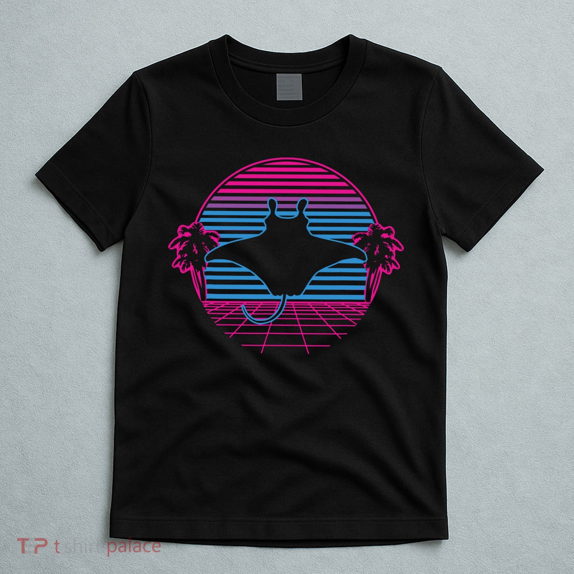 Manta Ray Sting Ray Marine Sea Biologist Retro Vintage T-Shirt