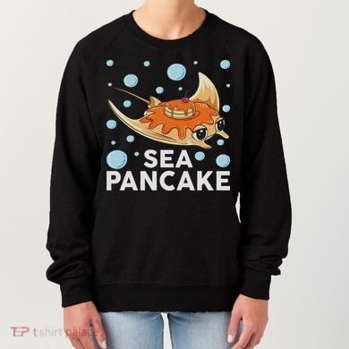 Manta Ray Stingray Fish Pancake Cake Ocean Biologist Women's Sweatshirt