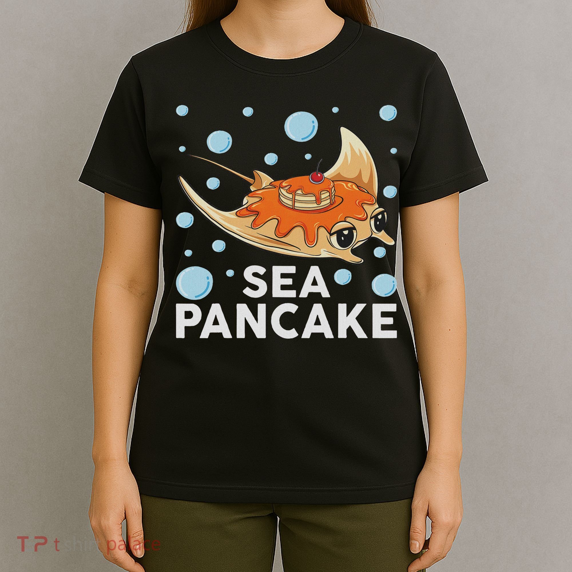 Manta Ray Stingray Fish Pancake Cake Ocean Biologist T-Shirt
