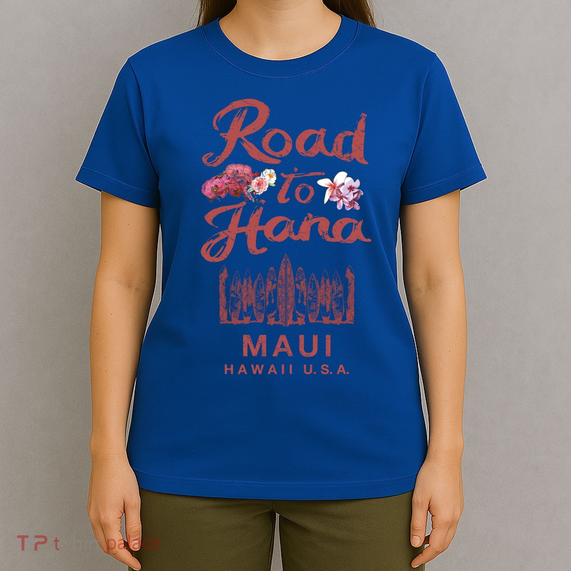 Maui Road To Hana Hawaii Retro Hawaiian Gift T-Shirt