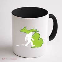 Michigan State Bigfoot Hunter Gift Great Gift Coffee Mug thumb 1