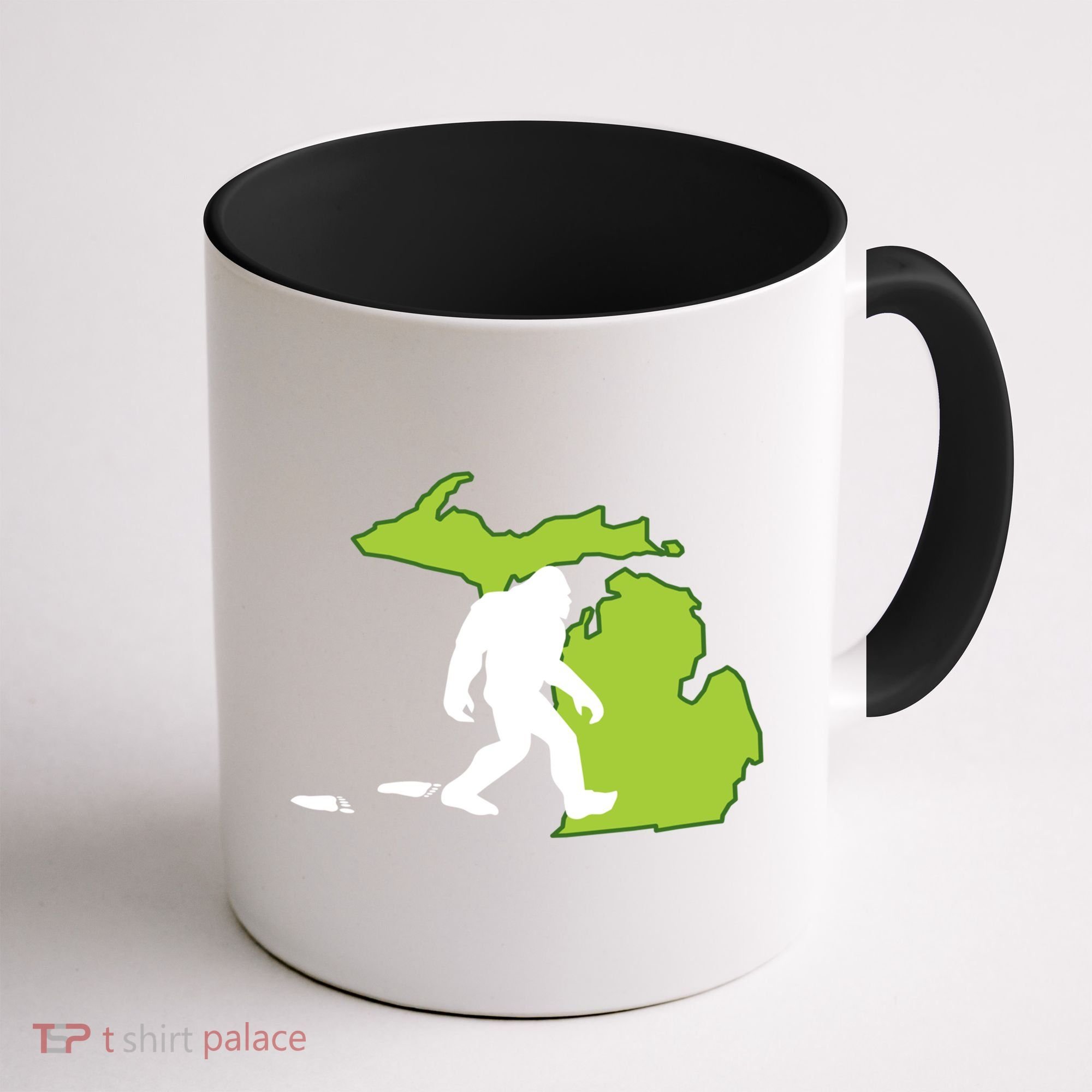 Michigan State Bigfoot Hunter Gift Great Gift Coffee Mug