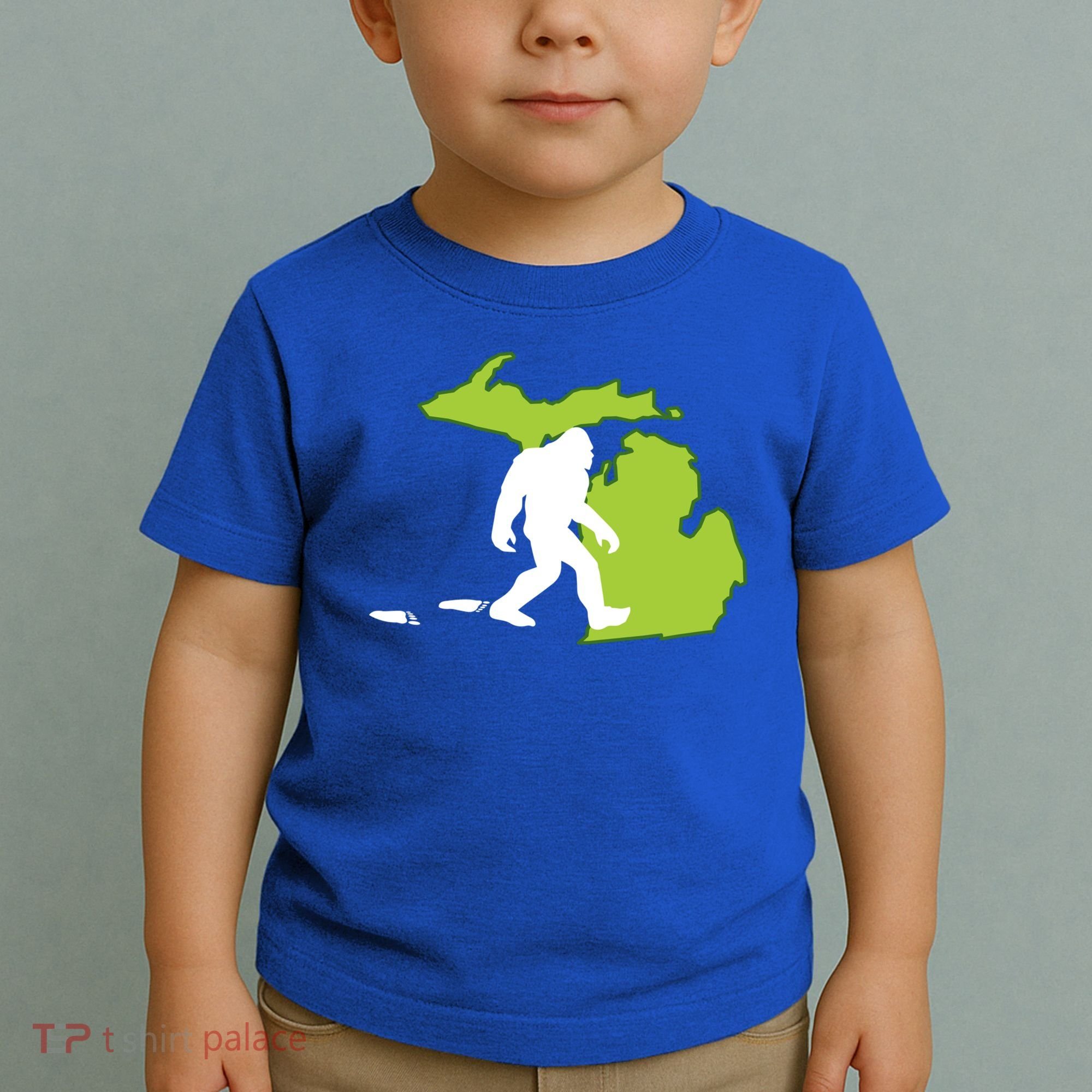 Michigan State Bigfoot Hunter Gift Great Gift Toddler T-Shirt