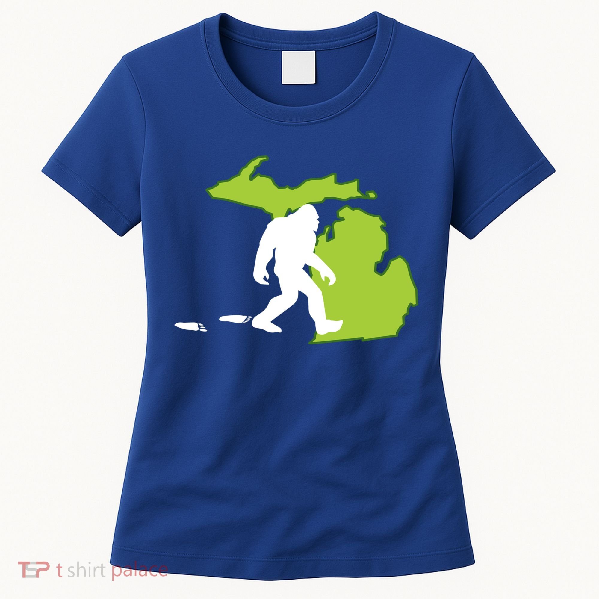 Michigan State Bigfoot Hunter Gift Great Gift Women's T-Shirt