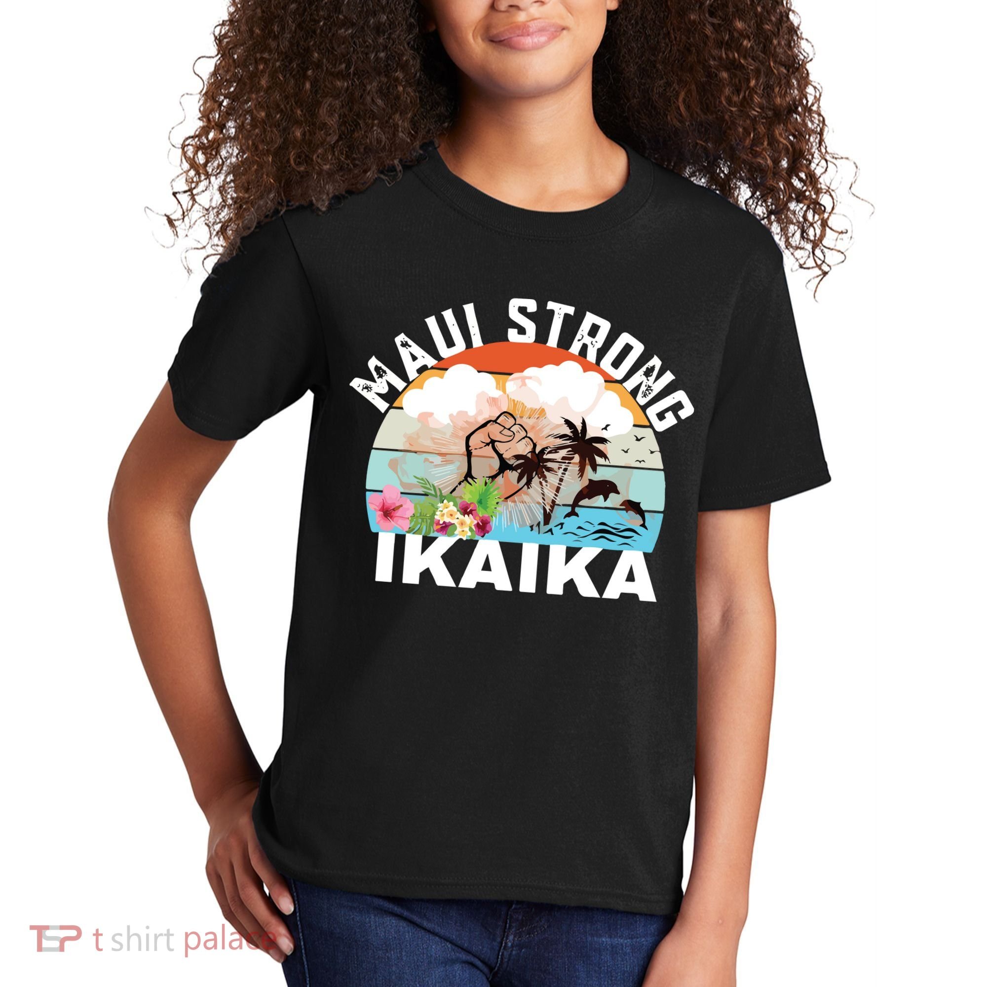 Maui Strong Ikaika Lahaina Banyan Tree Maui Hawaii Shoreline Kids T-Shirt