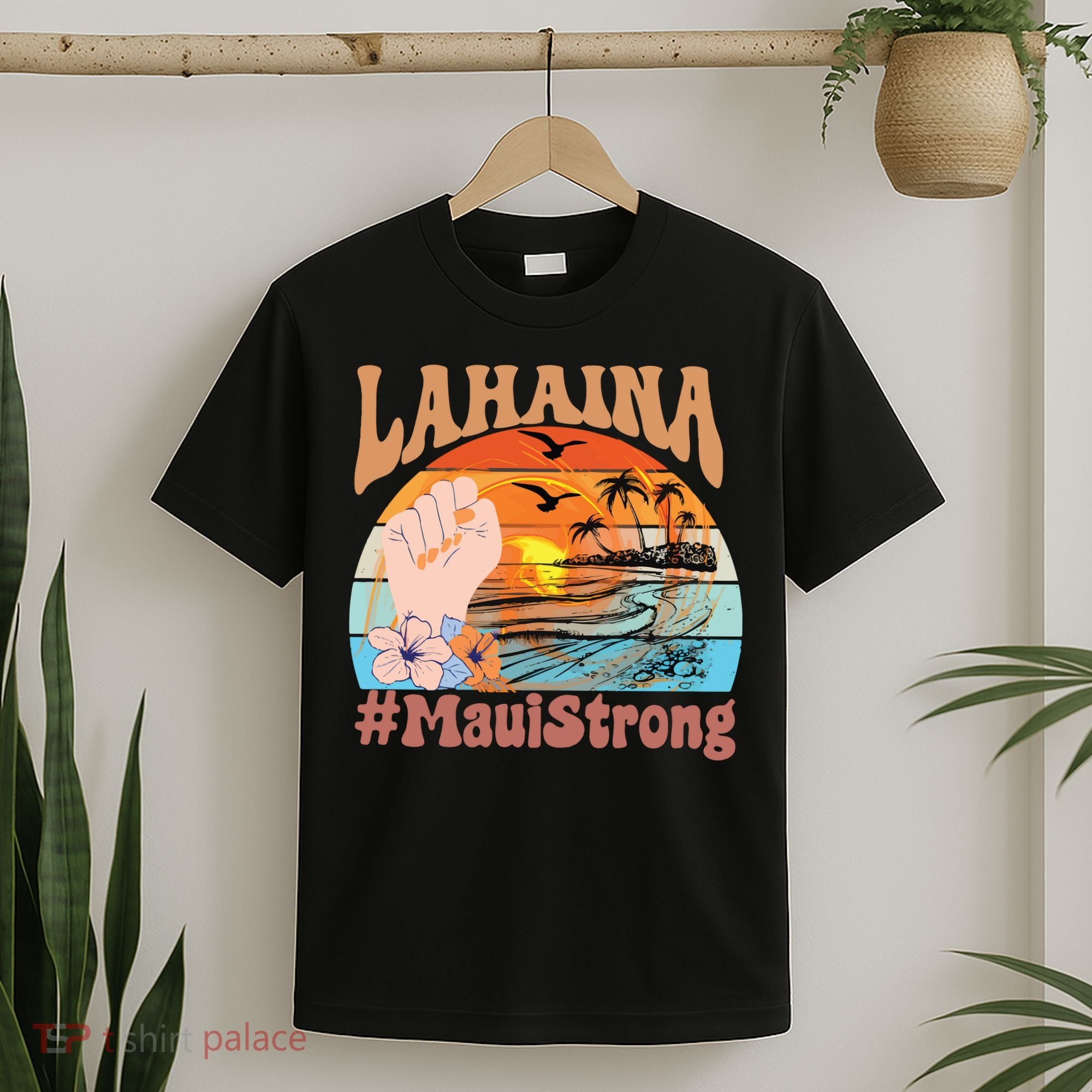 Maui Strong Lahaina Banyan Tree Maui Hawaii Shoreline T-Shirt