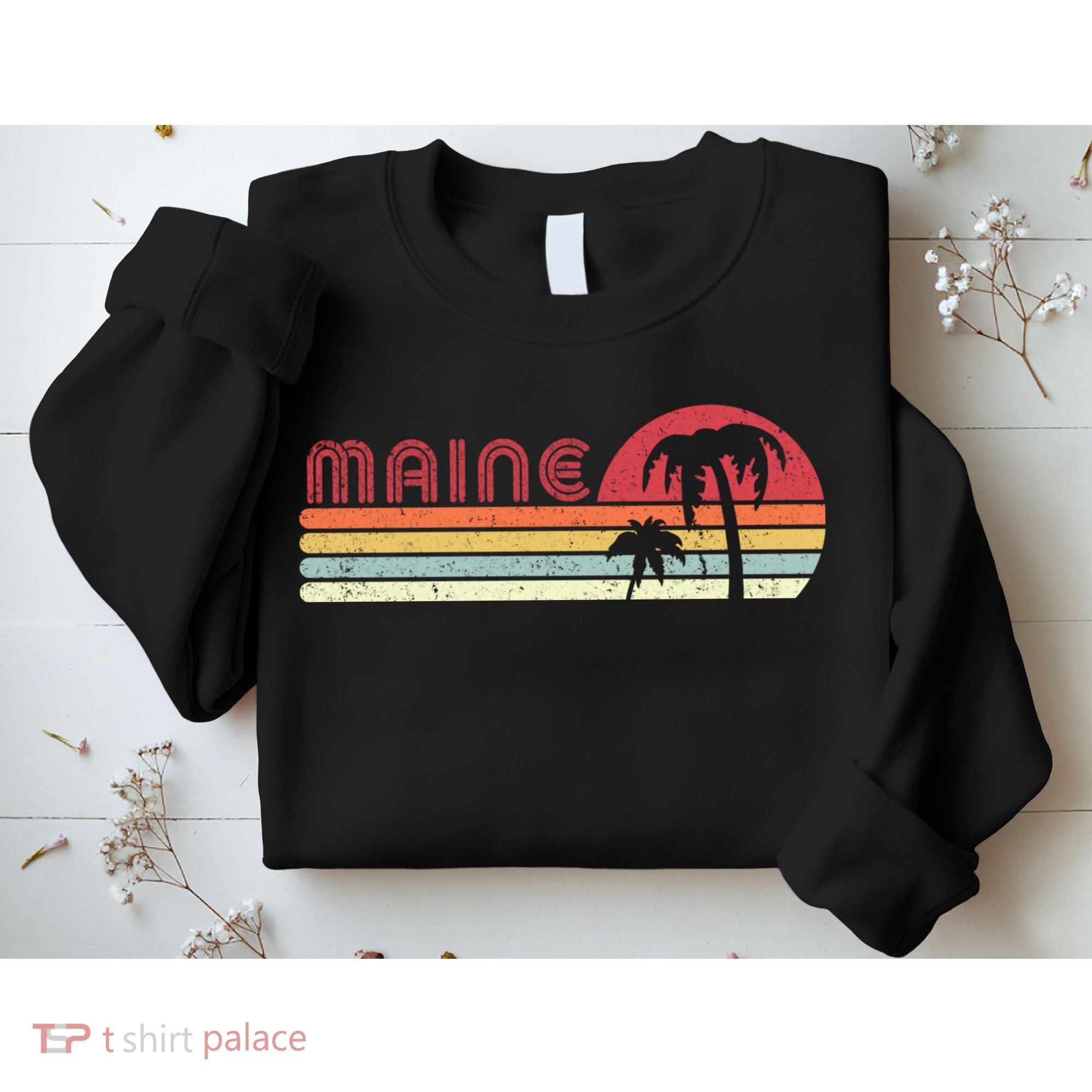 Maine Shirt. Retro Style ME, USA Sweatshirt