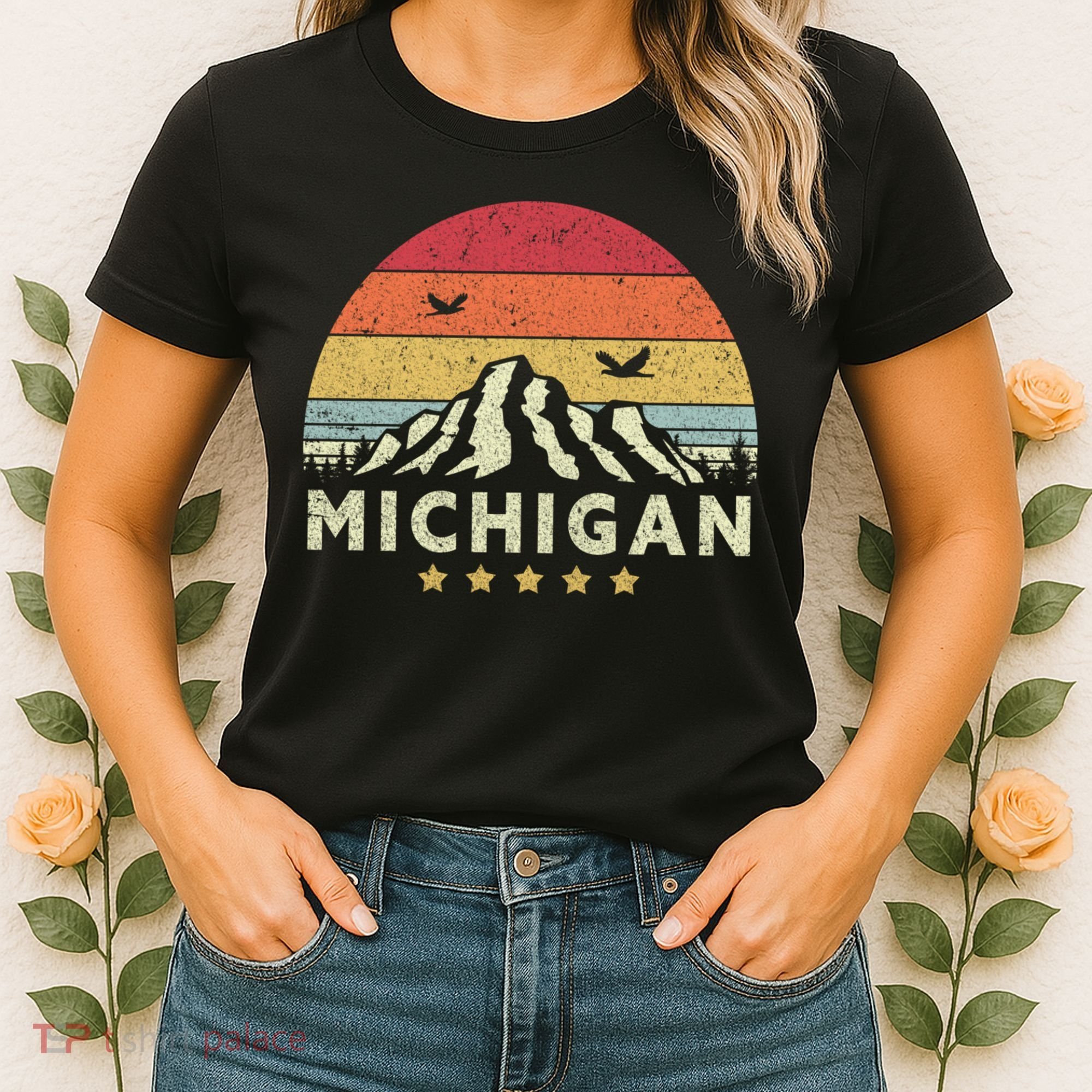 Michigan Shirt. Retro Style MI, USA Women's T-Shirt