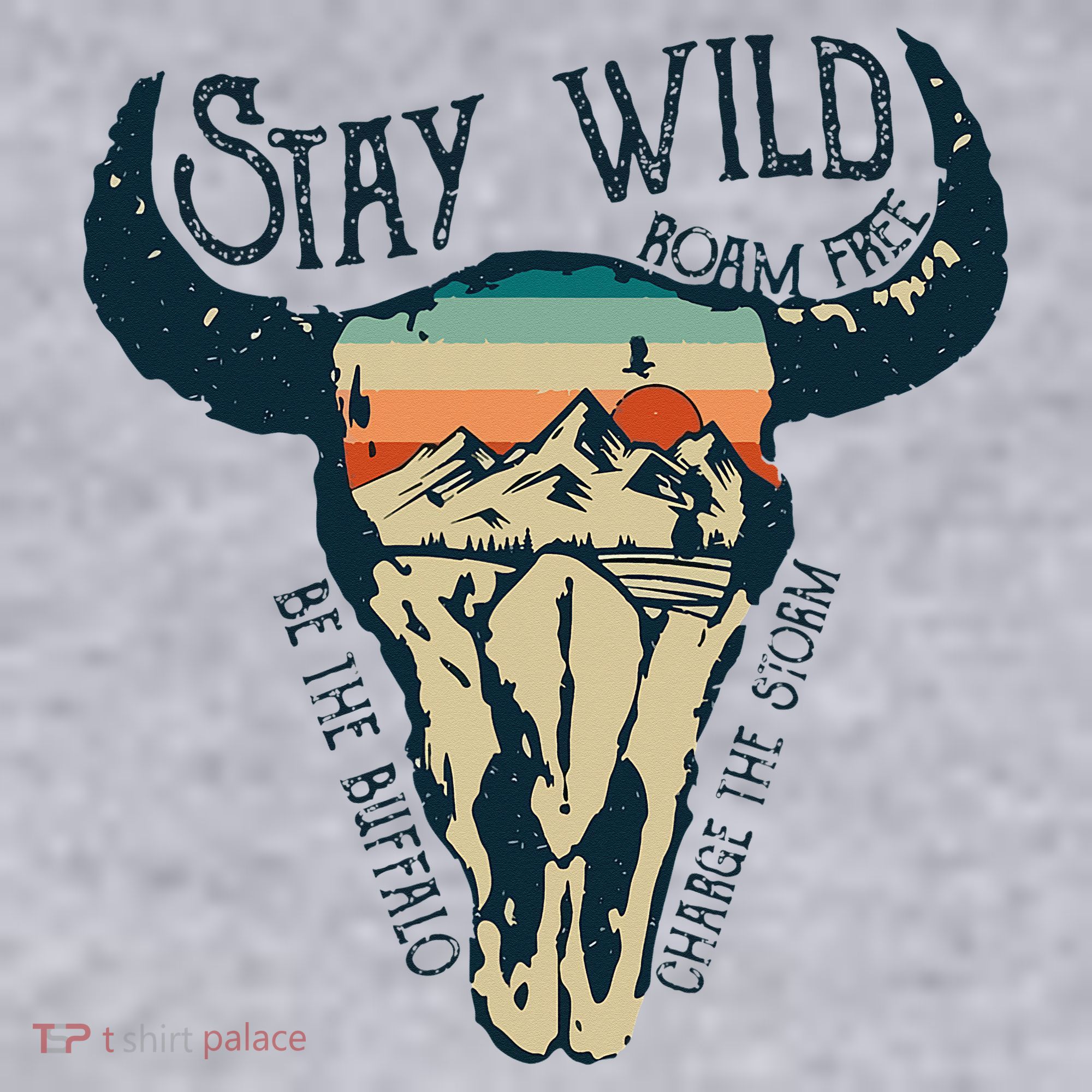 MIDWEST STAY WILD ROAM FREE Skull Cow Women's Sweatshirt