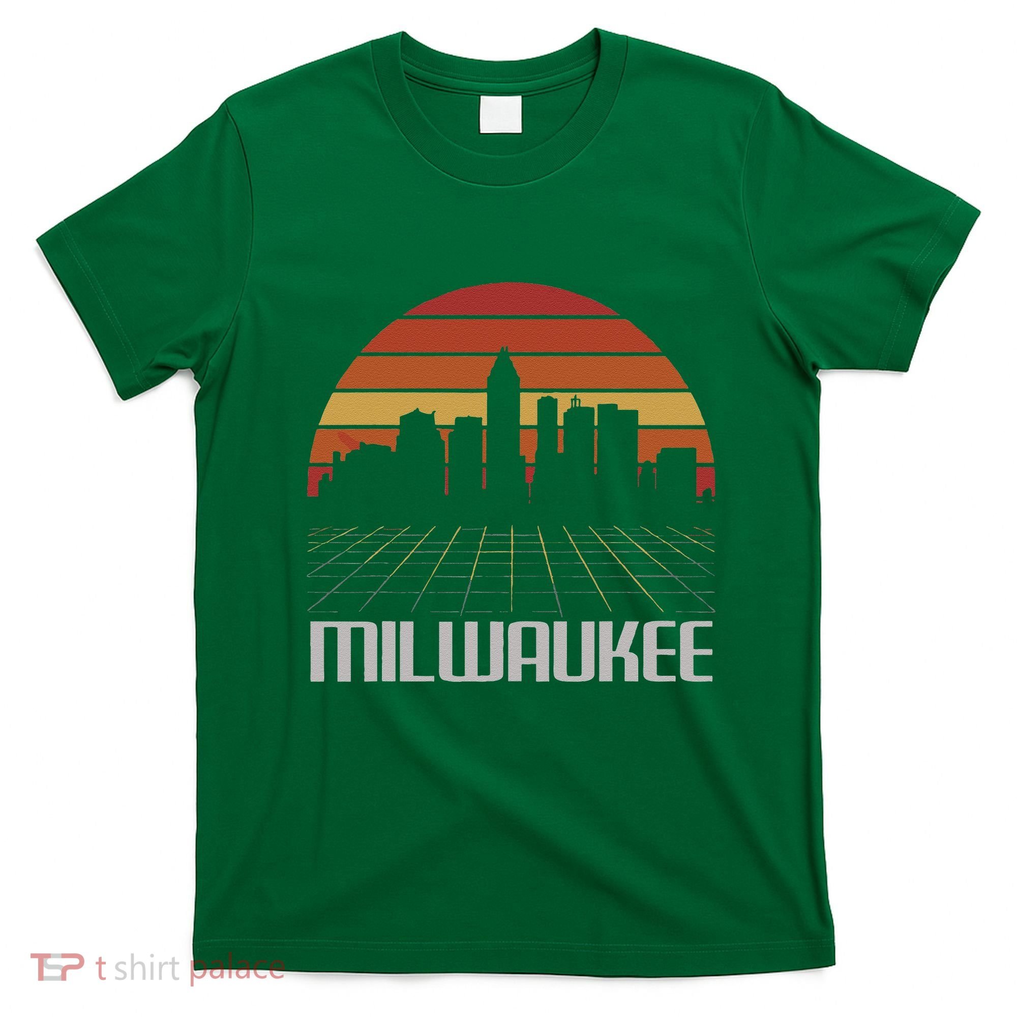 Milwaukee Usa Retro Vintage Sunset Skyline Milwaukee T-Shirt