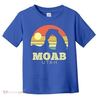 Moab Utah Vintage Sunset Arches Adventure Outdoors Meaningful Gift Toddler T-Shirt