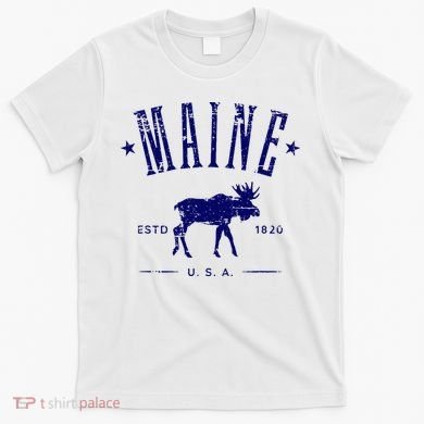 Maine Usa With Moose Distressed Design Souvenir T-Shirt