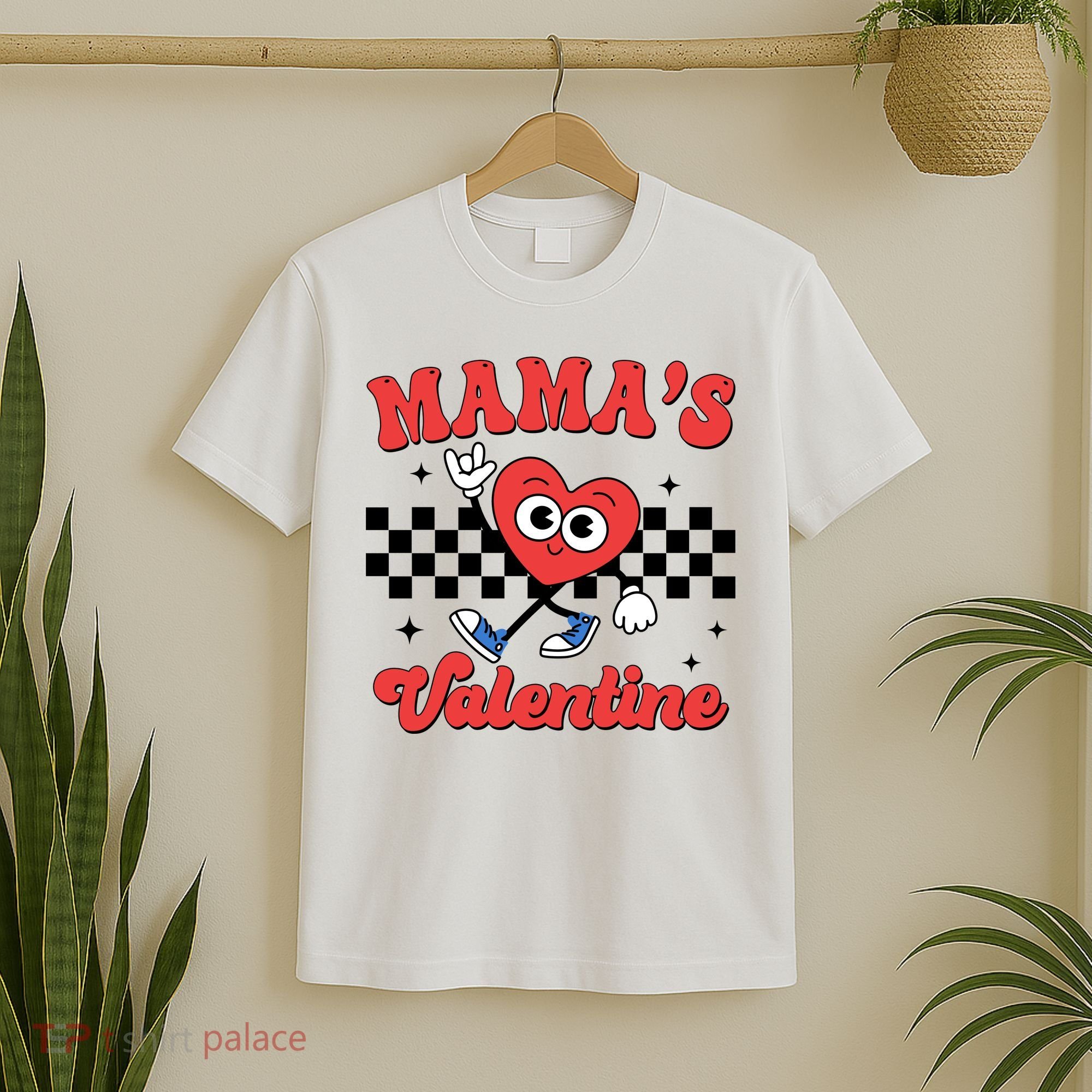 Mamas Valentine Cute Heart Retro Gift T-Shirt