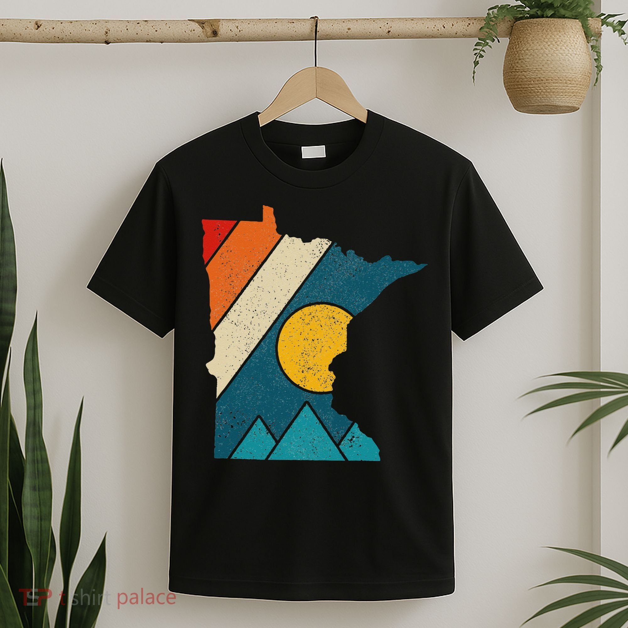 Minnesota Vintage State Map Mountains Hiking Pride Gift T-Shirt
