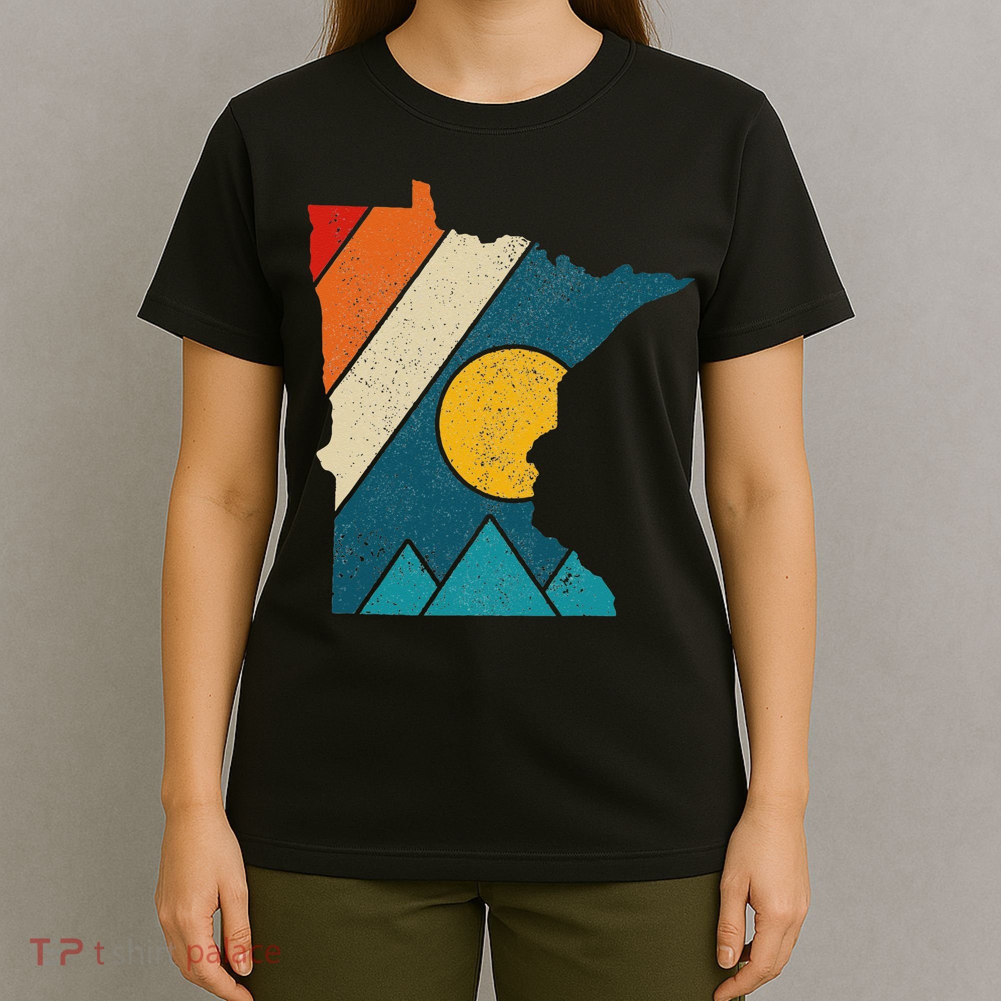 Minnesota Vintage State Map Mountains Hiking Pride Gift T-Shirt