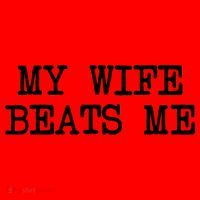 My Wife Beats Me Santa Hat thumb 1