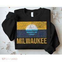 Milwaukee Wisconsin City Flag People's Flag Sunrise Lake Sweatshirt thumb 2