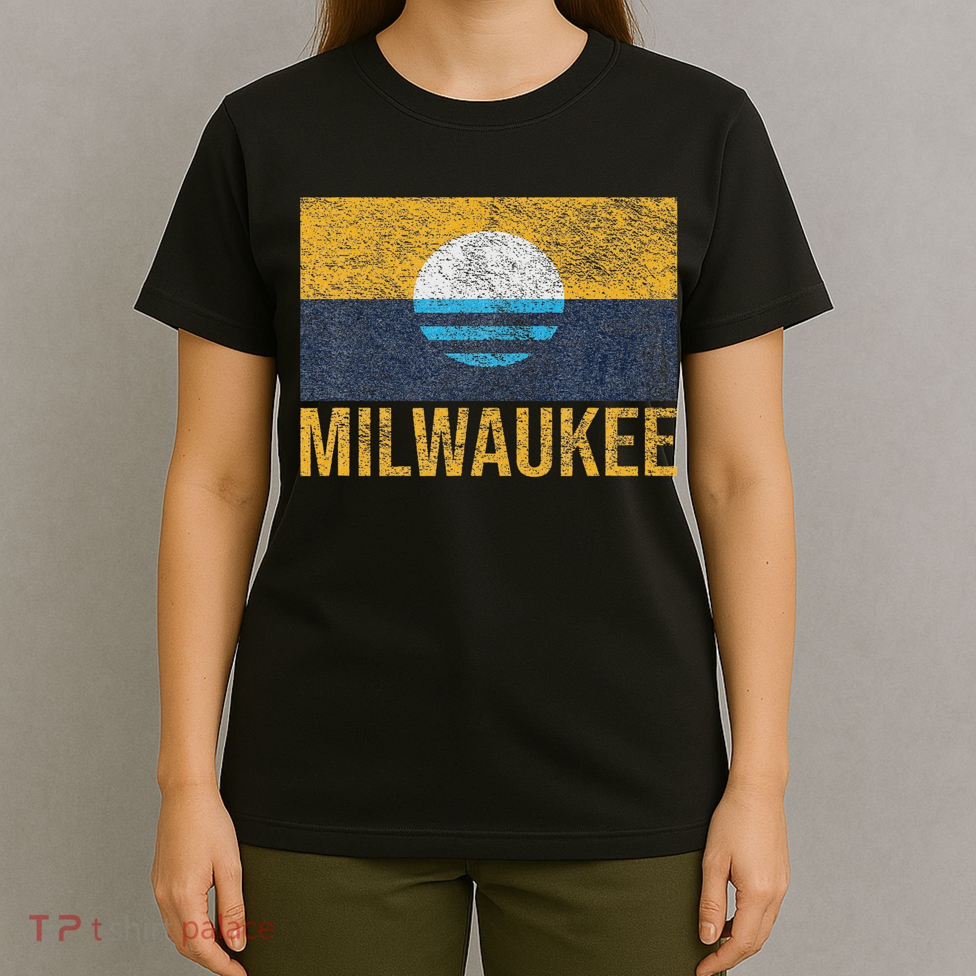 Milwaukee Wisconsin City Flag People's Flag Sunrise Lake T-Shirt