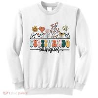 Maestra Wild Flowers Cultivando Bilingues Spanish Teacher Sweatshirt thumb 0