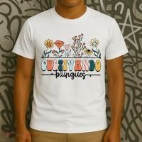 Maestra Wild Flowers Cultivando Bilingues Spanish Teacher T-Shirt thumb 3