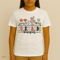 Maestra Wild Flowers Cultivando Bilingues Spanish Teacher T-Shirt thumb 4