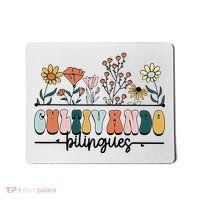 Maestra Wild Flowers Cultivando Bilingues Spanish Teacher Mousepad thumb 0