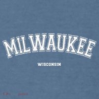 Milwaukee Wisconsin Comfort Colors Garment-Dyed Hooded Sweatshirt thumb 2