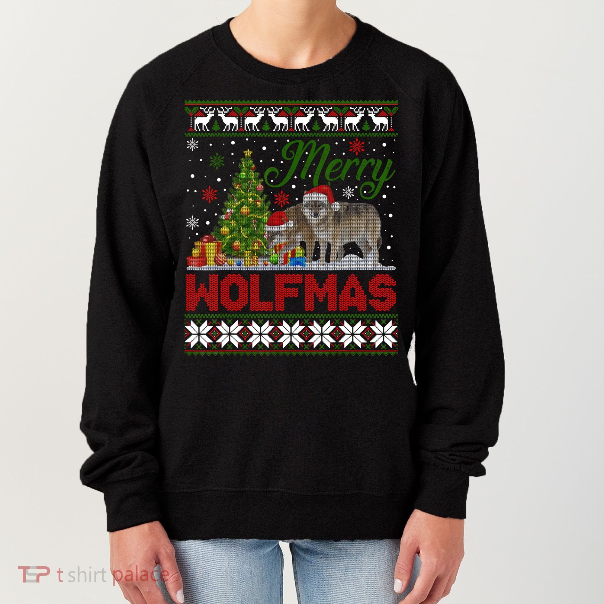 Merry Wolfmas Wolf Christmas Tree Funny Animal Lovers Xmas Women's Sweatshirt
