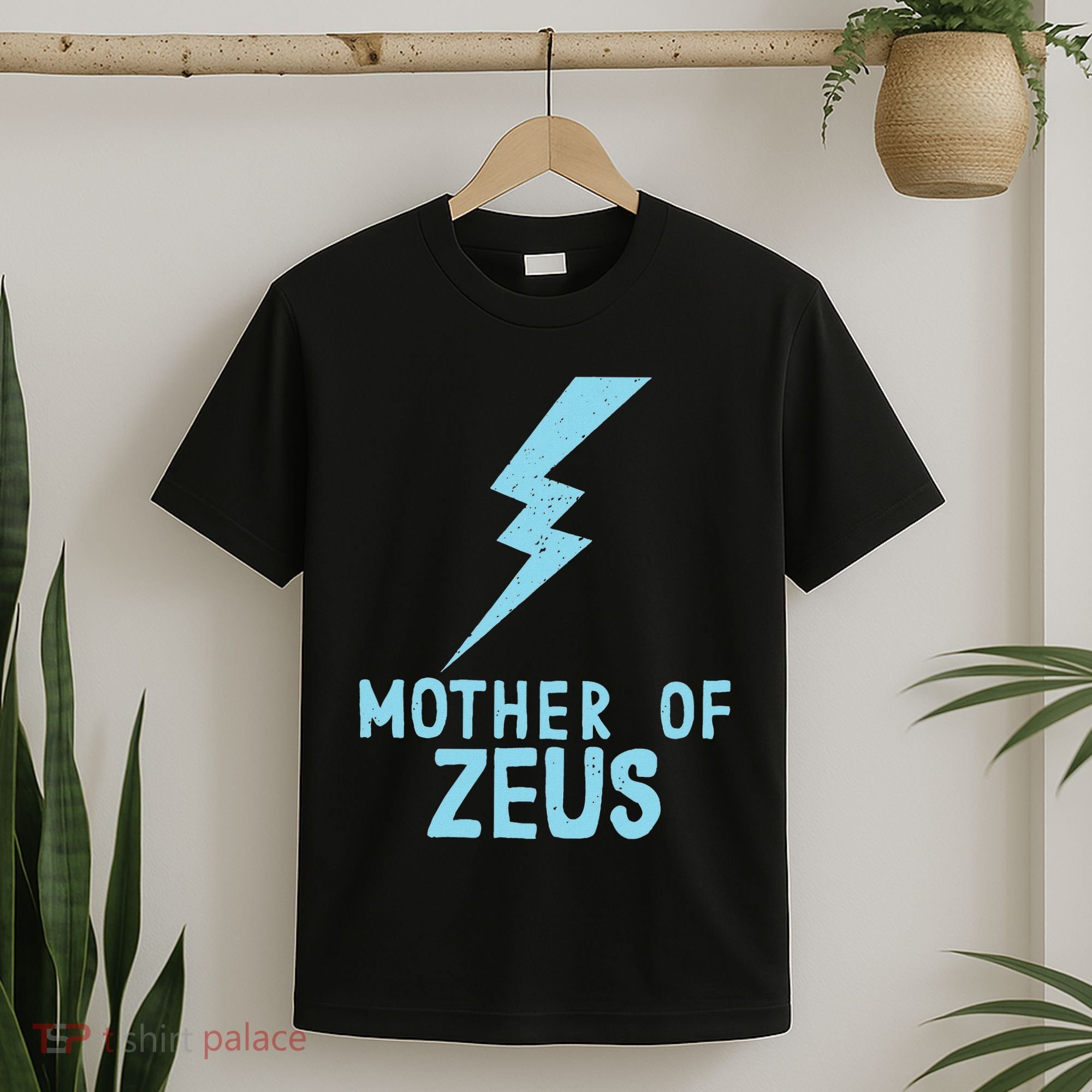 Mom Zeus God Greek Mythology Thunder Bolt Graphic T-Shirt