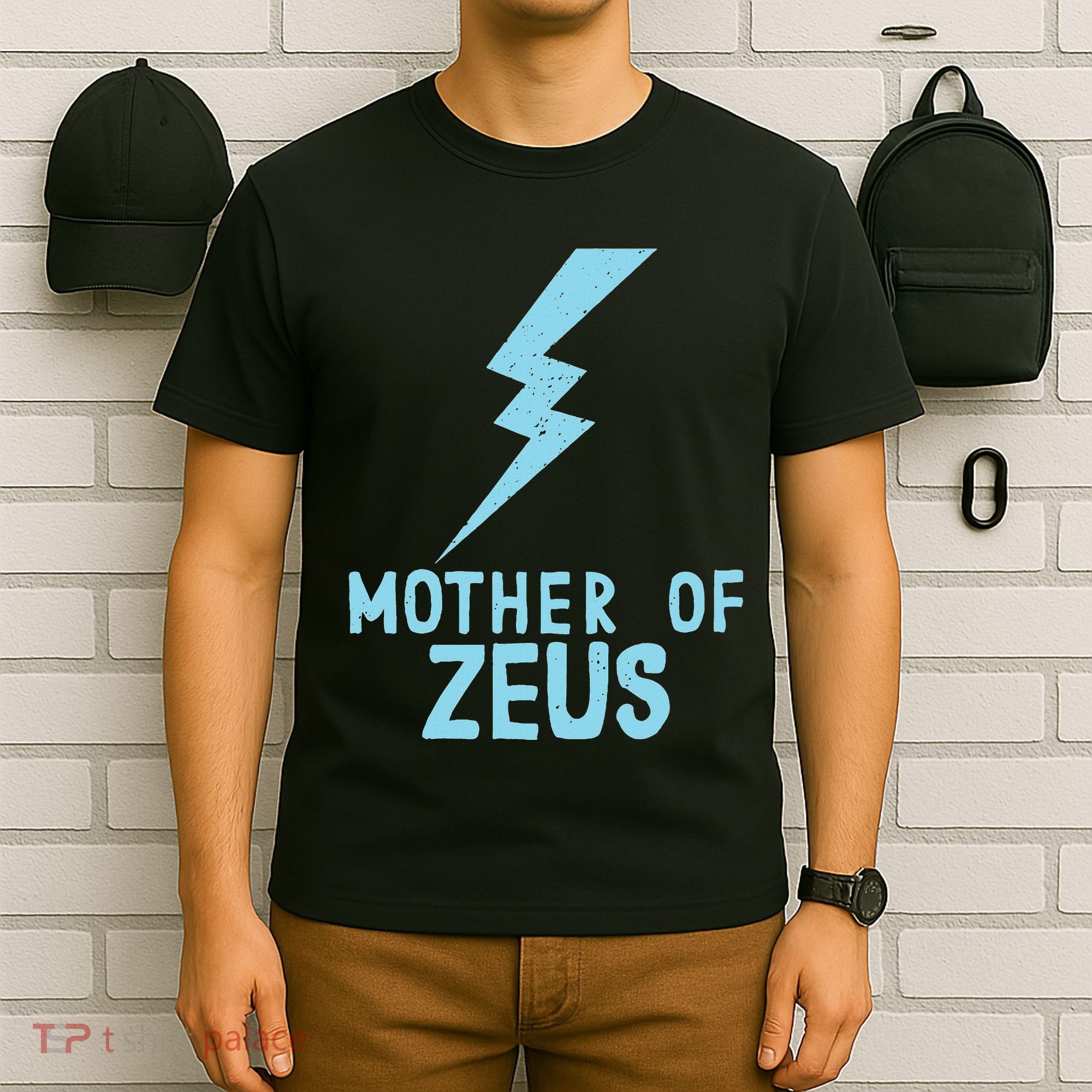Mom Zeus God Greek Mythology Thunder Bolt Graphic T-Shirt