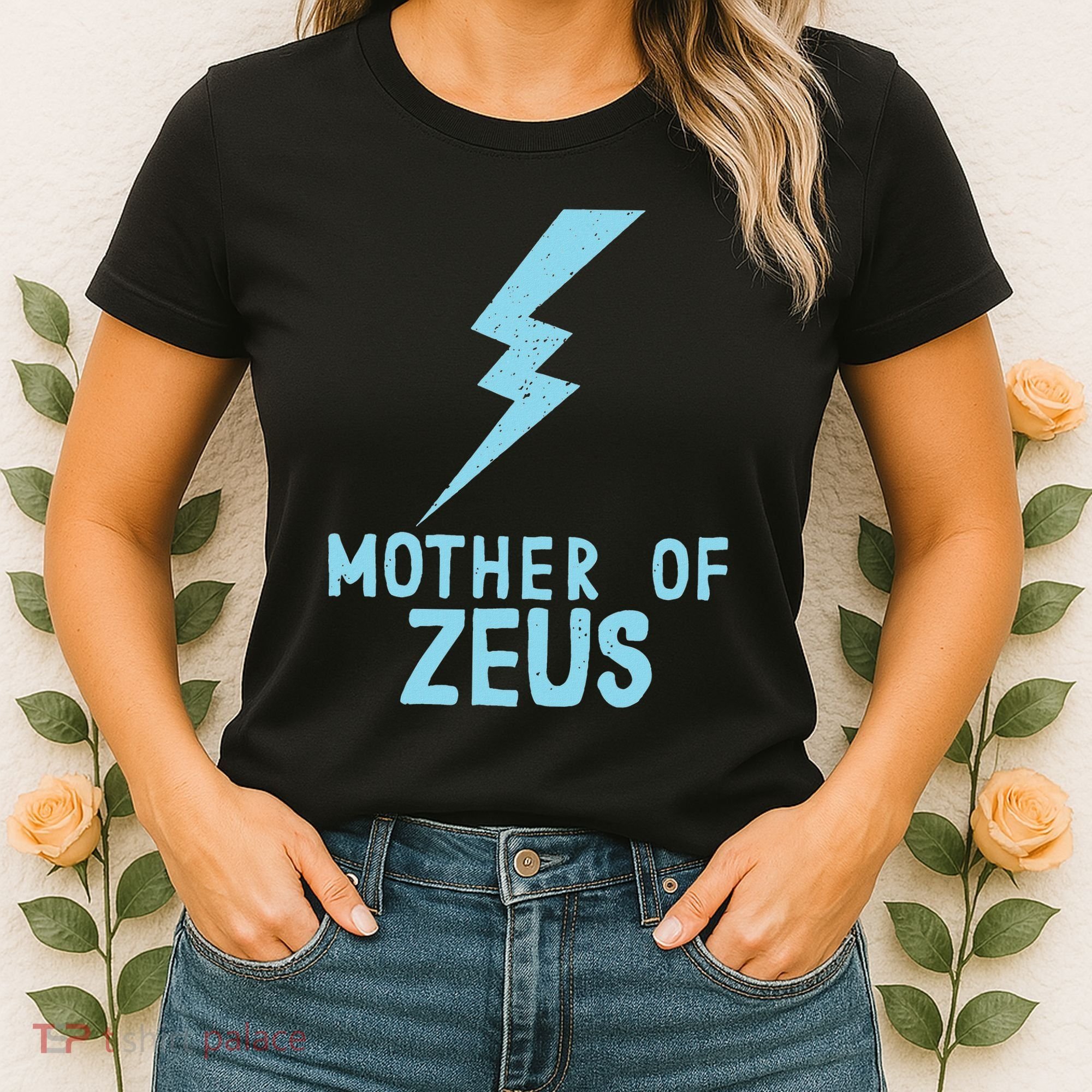 Mom Zeus God Greek Mythology Thunder Bolt Graphic Women's T-Shirt