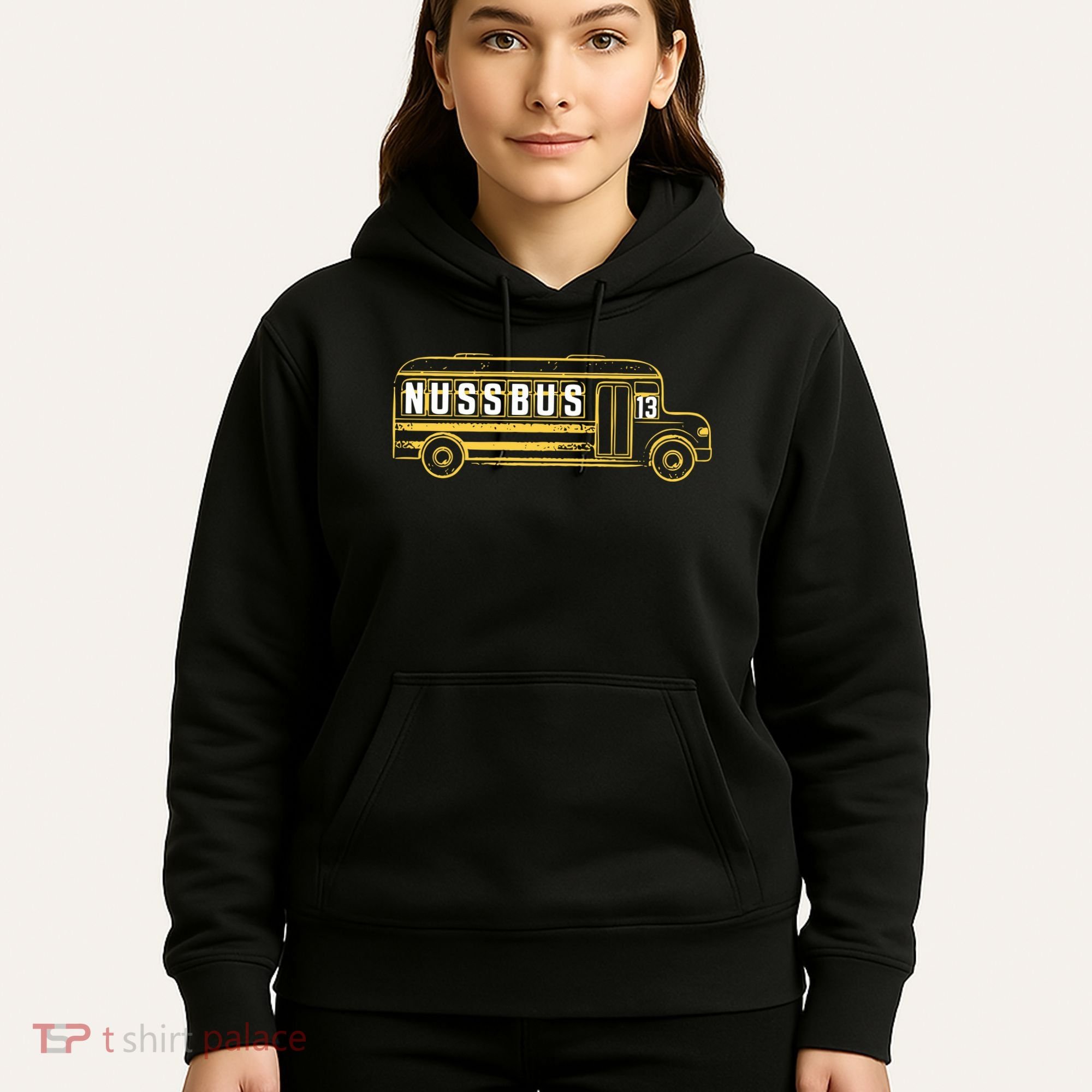 Nussbus 13 Hoodie