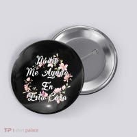 Nadie Me Ayuda En Esta Casa Funny Gift Button thumb 0