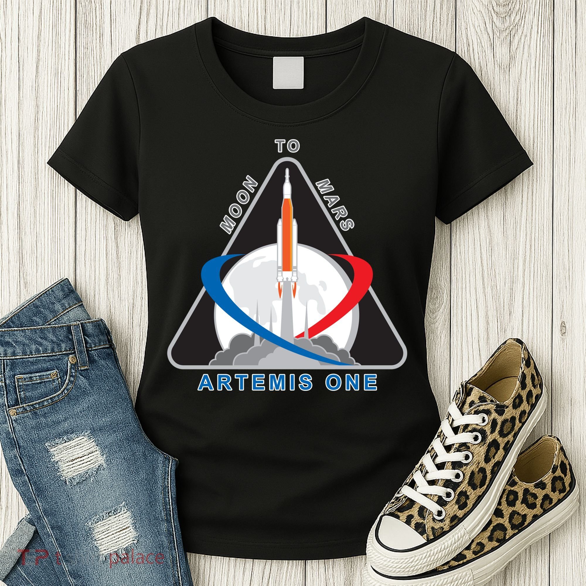 NASA Artemis Moon To Mars Women's T-Shirt
